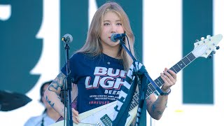 230804 백예린 I 더 발룬티어스 SAD 직캠 The Volunteers fancam 가사 자막 해석  인천 펜타포트 락 페스티벌 by Jinoo [upl. by Junina]