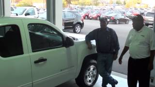 2011 GMC Envoy review [upl. by Oirasan344]