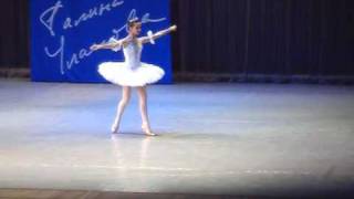 Gamzatti variation from quotLa Bayaderequot 14 years old Russian ballerina [upl. by Odawa]