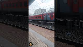 Paschim Express 12925  Bandra Terminus to Amritsar Junction [upl. by Donny347]