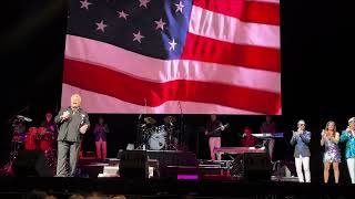 The Docksiders  Mohegan Sun Arena  America The BeautifulAmerica feat Tony Orlando [upl. by Mathew]