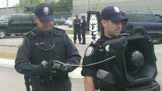 quotLRADquot Is A Long Range Acoustic Device For Safe CommunicationG20 TorontoPolice [upl. by Kernan]