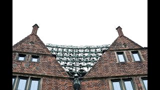 Glockenspiel des GlockenhausBöttcherstraße Bremen [upl. by Seniag]