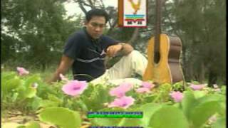 ត្រកួនភ្លេចបឹង TroKun Plech Berng  Nop Bayarith [upl. by Gayleen630]