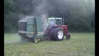 IH 1086 Baling Hay [upl. by Engedus]