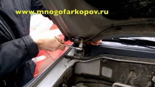 Амортизатор упор капота на Mitsubishi Pajero KUMIPJ0400 обзорустановка [upl. by Odrareg]