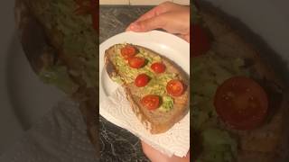 Avocado Brot 🥑 breakfast lowcarb gymgirl [upl. by Viscardi]