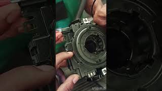 Air bag light on Skoda kodiaq B10001b driver airbag igniter resistance too high [upl. by Eerdua105]