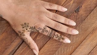 DIY YOUR HENNA AT HOME  abetweene [upl. by Malda]