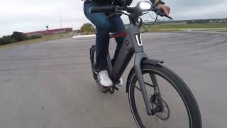 Hands On  STROMER ST2s 45 kmh SpeedBike 500W GSM Touchscreen XTR Di2 [upl. by Eladnyl]