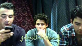 Jonas Brothers Live Chat on Cambio 082510 [upl. by Doersten]