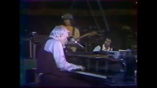 Charlie Rich  Lonely Weekends  Mohair Sam  Live 1980 France [upl. by Vlada923]