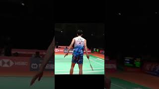 Li Shi Feng puts Olympic champion Viktor Axelsen to the test [upl. by Frankel]