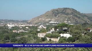 Allarme bradisismo ai Campi flegrei via di fuga bloccate [upl. by Hgielhsa]