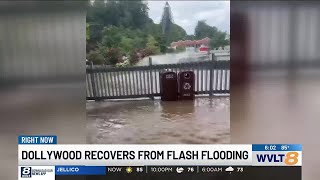 Dollywood visitors spend hours trying to leave flooded park [upl. by Marwin]