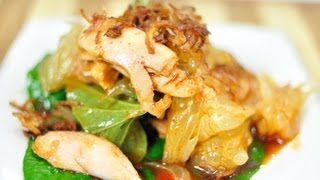 Thai Food Yum SomO Kai Cheek Spicy Pomelo Salad with Shredded Chicken [upl. by Ardnikat]