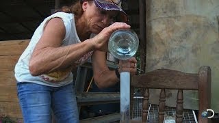 How a Female Shiner Operates Her Still  Moonshiners [upl. by Flan]