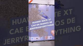 HUAWEI Mate XT cae en manos de JerryRigEverything [upl. by Auginahs]