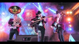 Amor Pasajero  Los Plebes del Rancho de Ariel Camacho • En Vivo [upl. by Lalage]