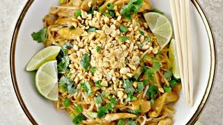 Easy Chicken Pad Thai recipe [upl. by Nhabois]