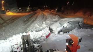 Plowing 40cm after snowstorm  Tokvam UT490  Volvo L70H [upl. by Orferd]