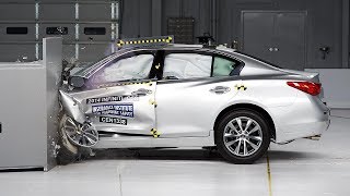 2014 Infiniti Q50 driverside small overlap IIHS crash test [upl. by Dotti281]