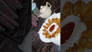 New style to make potato wedges viralvideo food friedpotatowedges [upl. by Bottali]