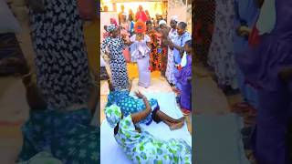 L’AMOUR DE SA BELLE FAMILLE ❤️love senegal africa song music dance wedding mariage shorts [upl. by Anilorac30]