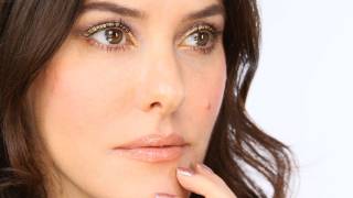 Sparkly Gold MakeUp Tutorial [upl. by Lucille]