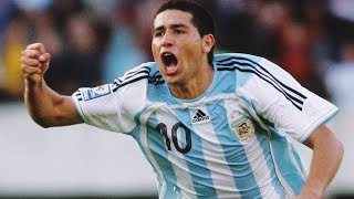 Top 10 golazos de JUAN ROMÁN RIQUELME con la selección ARGENTINA [upl. by Ginder35]