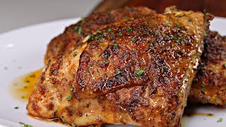 QUICK AND EASY OVEN BAKED CHICKEN THIGHS  The BEST Juicy Baked Chicken Thighs [upl. by Annas]