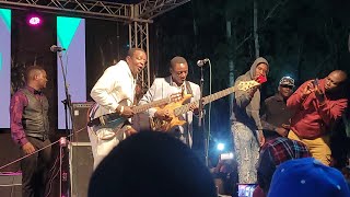 Sulumani chimbetu Achiimba greatest hit song yababa vake Magamba best live Perfomance [upl. by Krid]