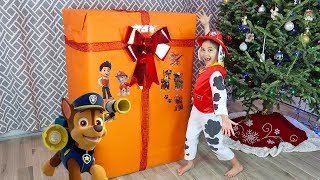 Marshalls Huge Paw Patrol Toys Surprise Christmas Present with My Size Look Out Tower [upl. by Ardnaik]