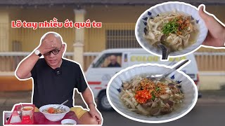 COLORMAN lấy XE TẢI đi ăn bánh canh gà ta Cô Hà Chợ Cũ  Color Man Food [upl. by Johnnie]