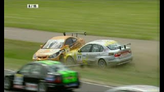 BTCC Crashes 2005 [upl. by Ebbarta271]