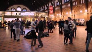 Salsa Rueda Flash Mob Copenhagen [upl. by Hortensia]