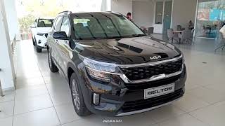 New Updated Kia Seltos HTX 2022 black Model Real Life Review🔥Kia Seltos 2022 with All new Features🔥 [upl. by Emmott]