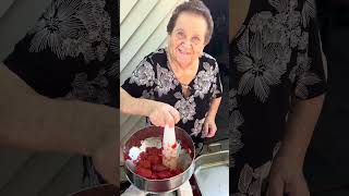 How does Nonna Pia Make Her Homemade Tomato Sauce Watch to find out [upl. by Carrel]