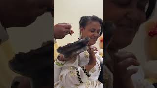 ethiopianfood habeshafood habesha ethiopianfood eritreanfood genetnigatu food ebs ebstv [upl. by Yrffej]