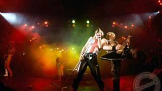 Def Leppard Photograph Live 1983 [upl. by Nylyram]