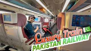 🚂 Traveling on LUXURY CLASS Train of Pakistan 🚉  Green Line Train Lahore to Islamabad [upl. by Kaltman]