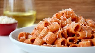 Quick and Easy Vodka Pasta Sauce Recipe [upl. by Shurlock]