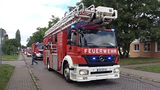 Festumzug 100 Jahre Freiwillige Feuerwehr Bad Dürrenberg [upl. by Ainig]