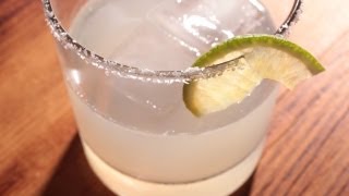 How to Make an Easy Margarita  The Easiest Way [upl. by Arted]