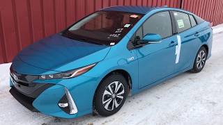 2019 Prius Prime Technology package  review of features and full walk around [upl. by Notlek681]