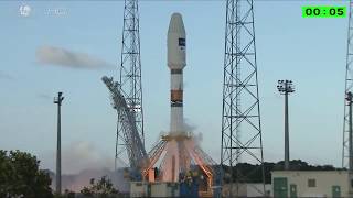 Sahara Marocain  Le satellite espion marocain EOSat1 fait RAGER lAlgérie [upl. by Inalem170]