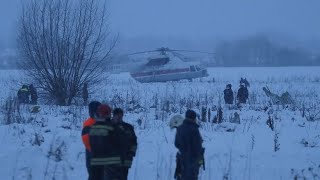 Tote bei Flugzeugabsturz nahe Moskau [upl. by Llenaej680]