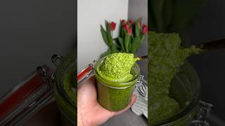 Basilikumpesto pesto basilpesto italienisch [upl. by Gayler40]