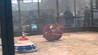 Towering Inferno vs Typhoon 2 RoboGames 2005 [upl. by Lein405]