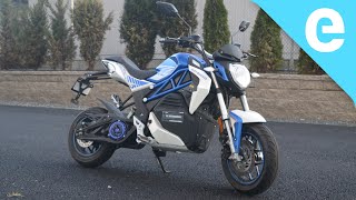 Review CSC City Slicker 2495 electric motorcycle [upl. by Ogu482]